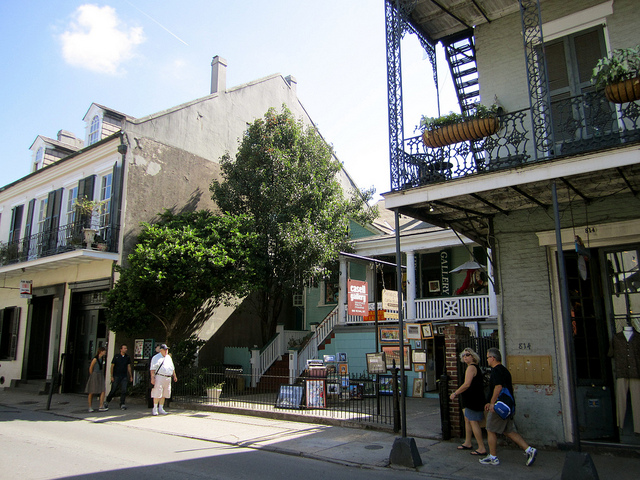 Take a stroll along Royal Street where you'll find some of the most interesting shops the French Quarter has to offer. (Photo: La Citta Vita via Flickr)