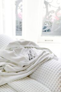 Photo of Spa Aria robe on a towel