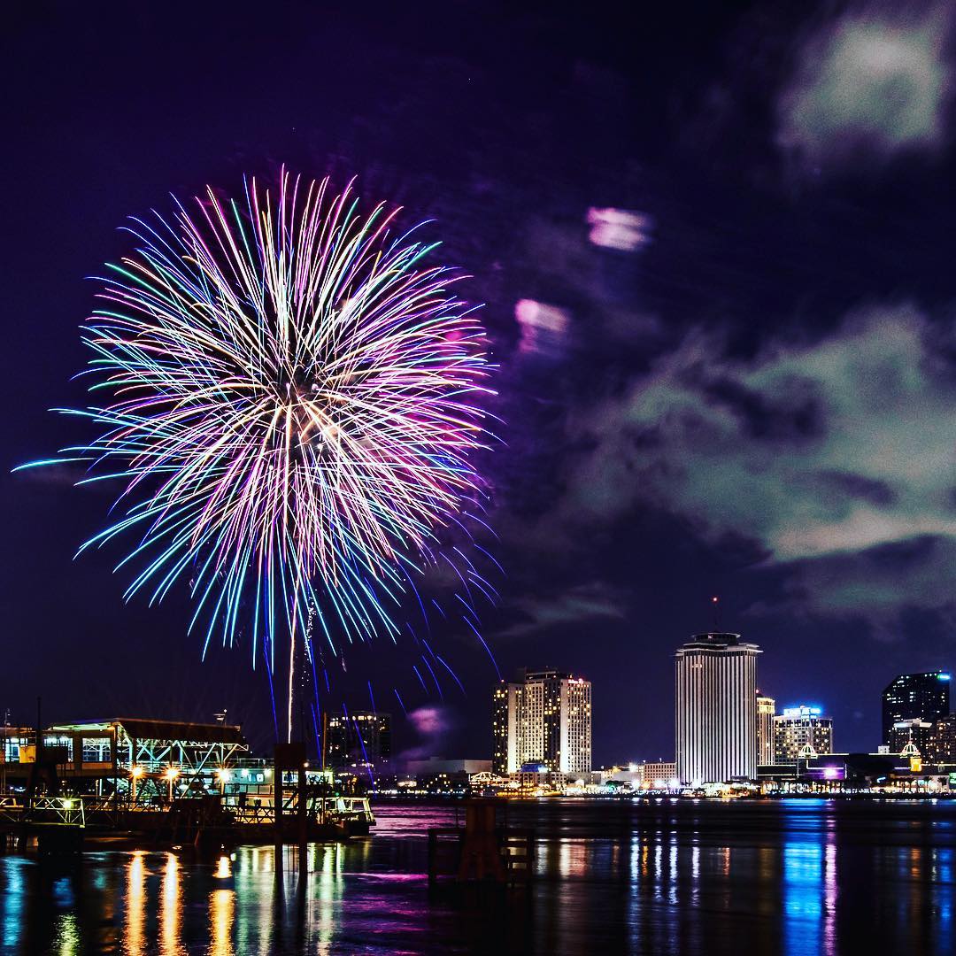 Firewroks over the Mississippi River in New Orleans for the 4th of July
